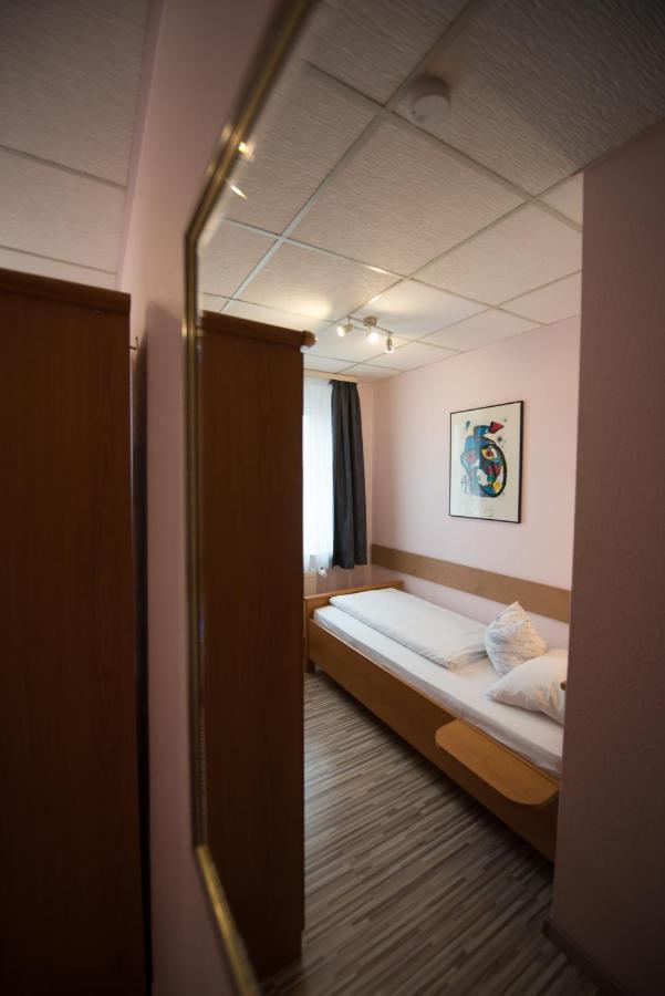 Rheinauer Hof - 3*